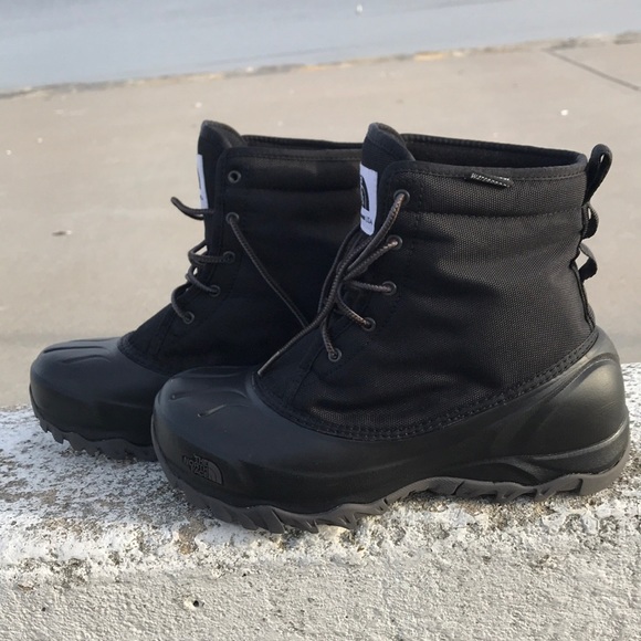 The North Face Shoes - The North Face Women’s Tsumoru Boot, Size 6